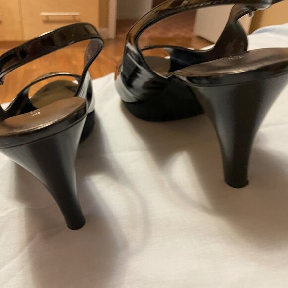 Black Platform Heels / Patent Leather Sandals 9.5 M - Picture 8 of 8